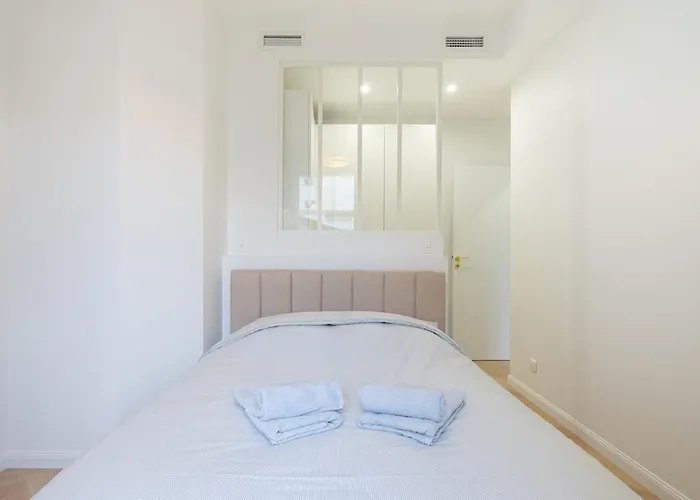 Beautiful 3 Rooms, Carre D 'or * Nicea