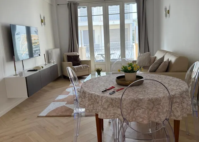 Beautiful 3 Rooms, Carre D 'or Apartament *