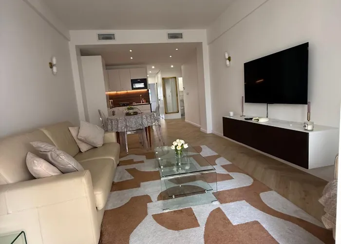 Lejlighed Beautiful 3 Rooms, Carre D 'or *