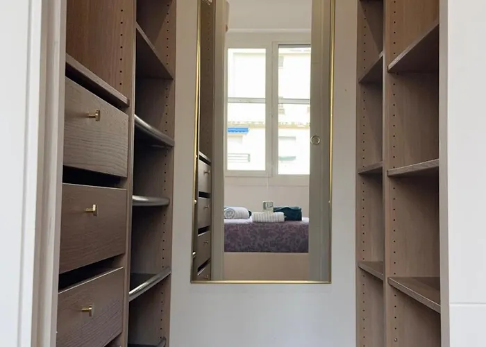 Apartament Beautiful 3 Rooms, Carre D 'or