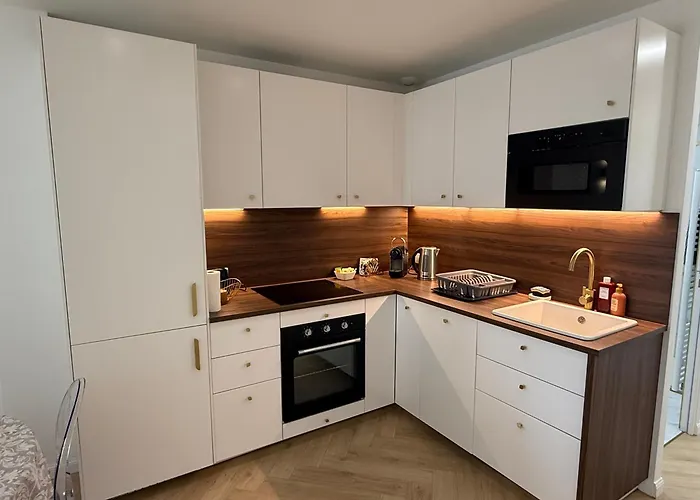 Beautiful 3 Rooms, Carre D 'or Nicea