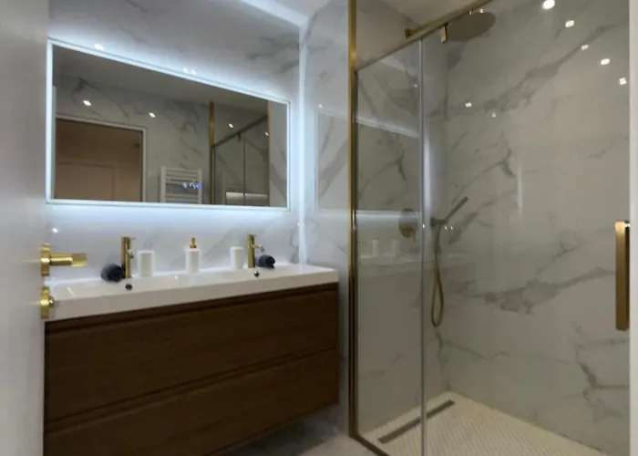 Beautiful 3 Rooms, Carre D 'or *